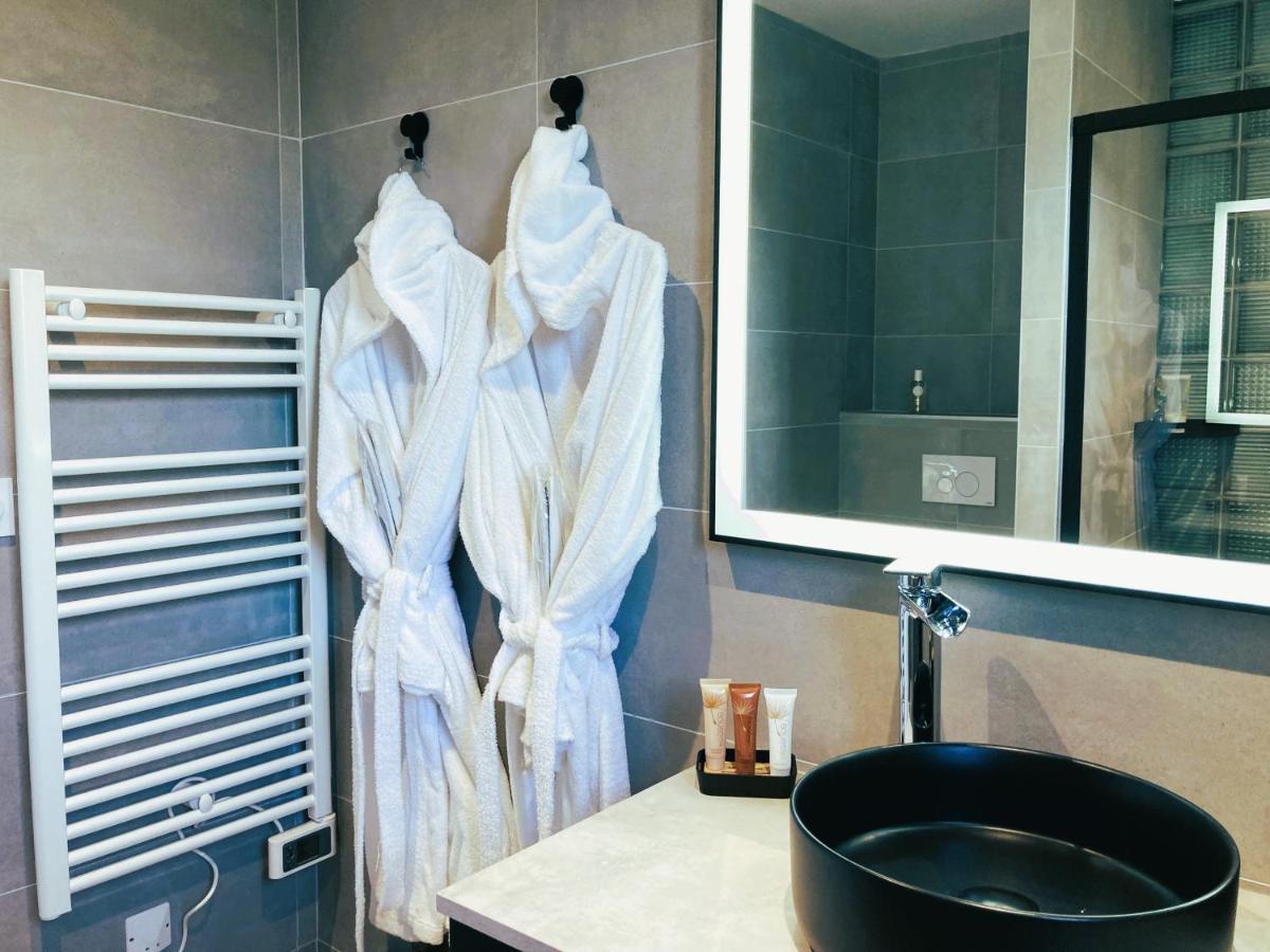 Studio & Spa La Discrete Saint-Évarzec Εξωτερικό φωτογραφία